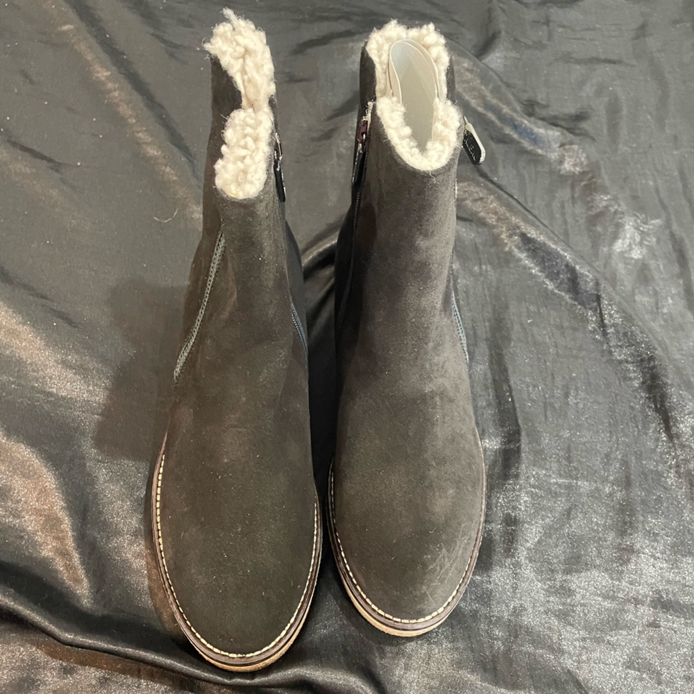 Italeau Fiorella VELOUR MILITARE Boots Size 6.5 EU Size 37